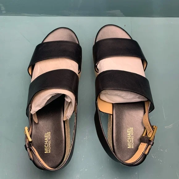 MICHAEL Michael Kors trish Sandals - Picture 4 of 6